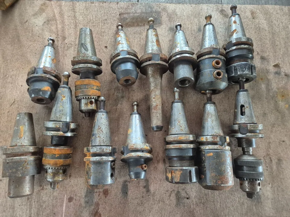 Milling machine tools