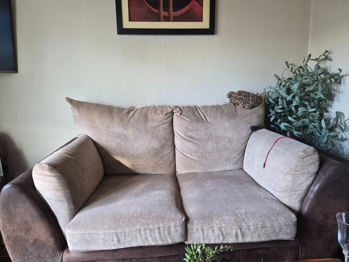 FREE SOFA