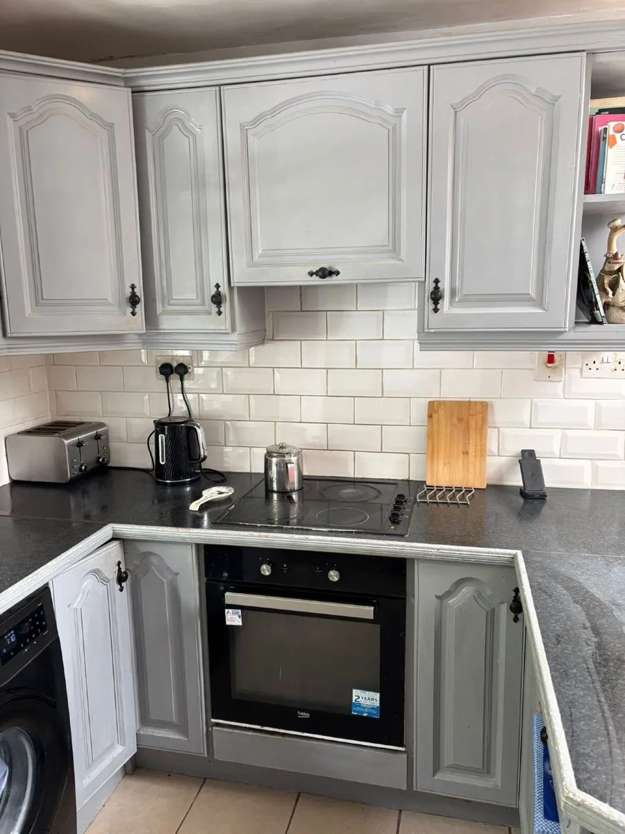 Kitchen - Image 2