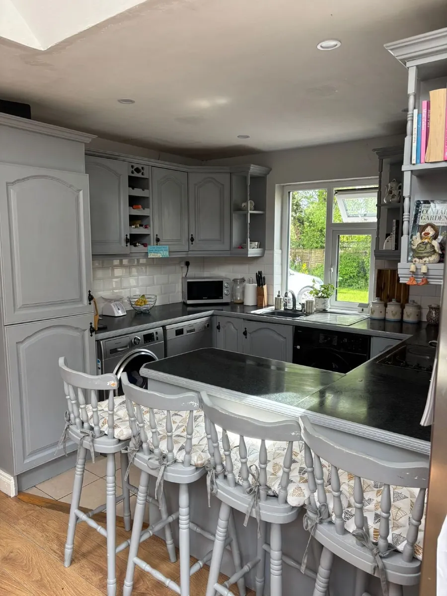 Kitchen - Image 4