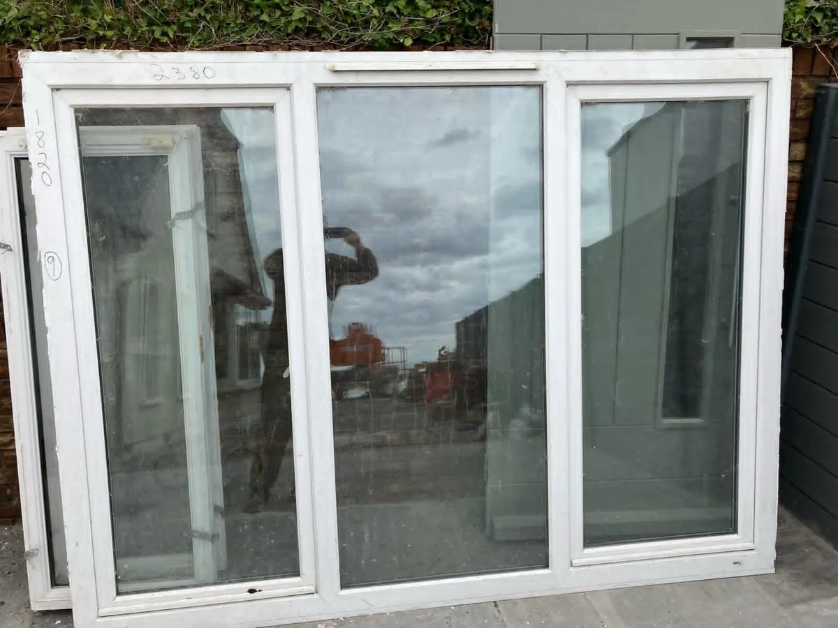 PVC windows and hardwood door for sale - Image 4