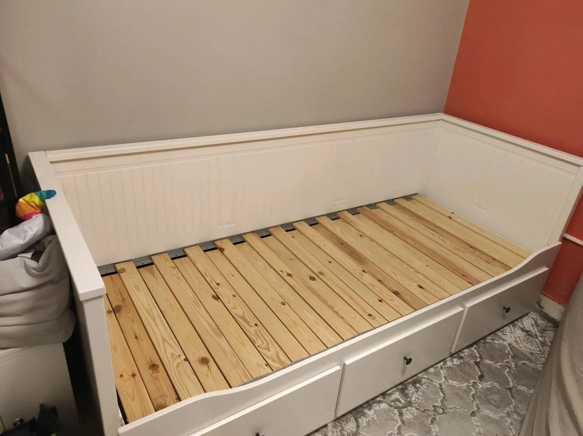 Bed and Mattresses - Image 2