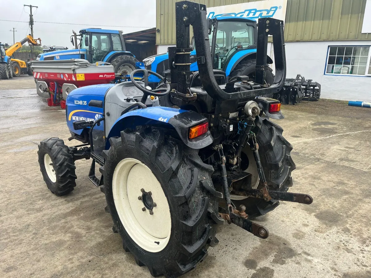 New Holland Boomer 35 - Image 4