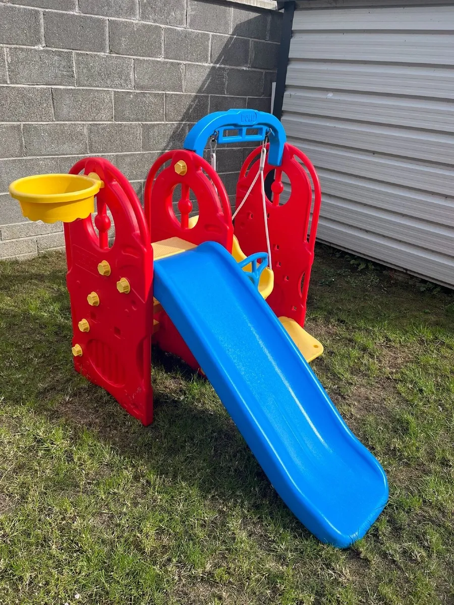Dolu 4-In-1 Garden Kids Playground, Swing and Slid - Image 3