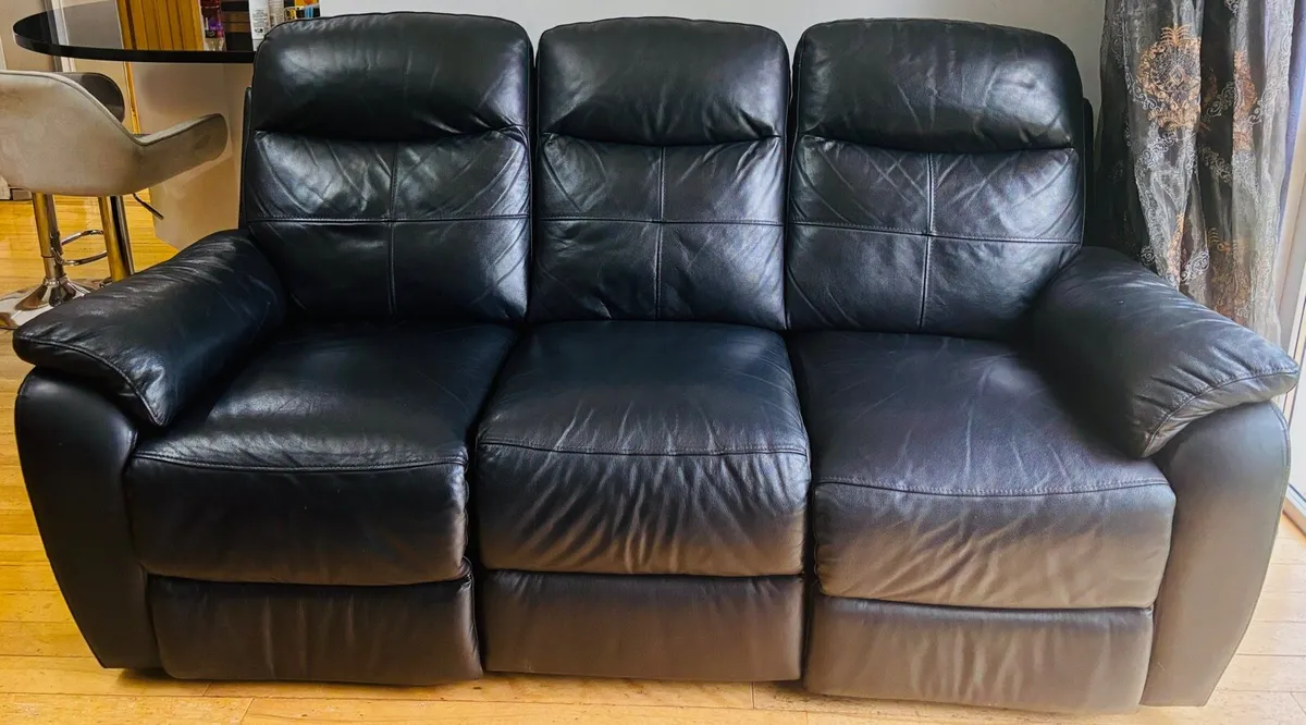 3 Seaters Leather Recliner Sofa - Image 1