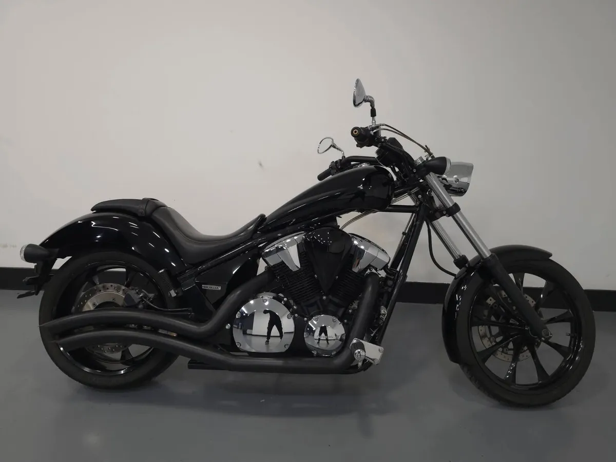 HONDA FURY VT1300 CXC FRESH IMPORT - Image 1