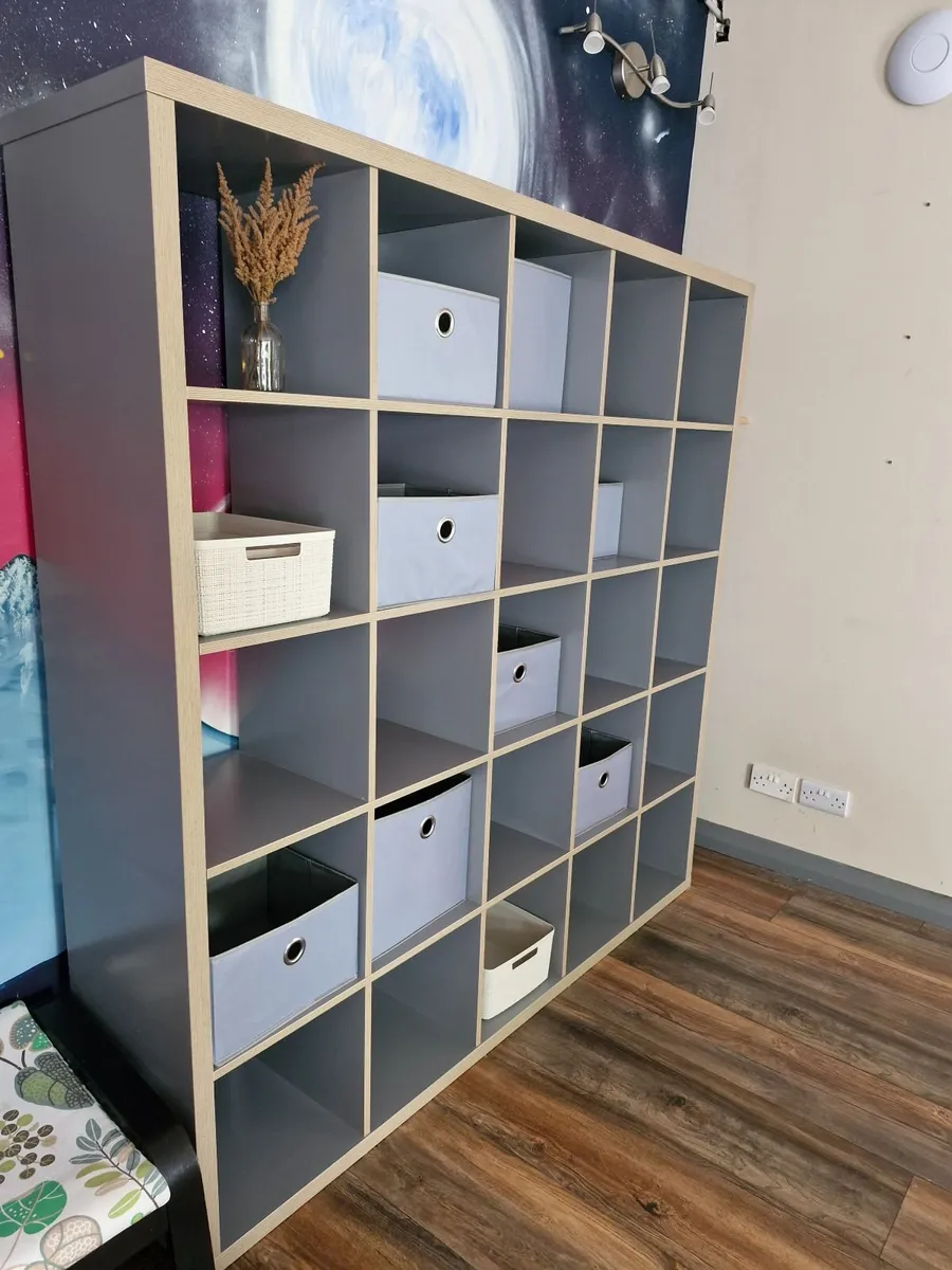 25 cube storage unit - Image 1