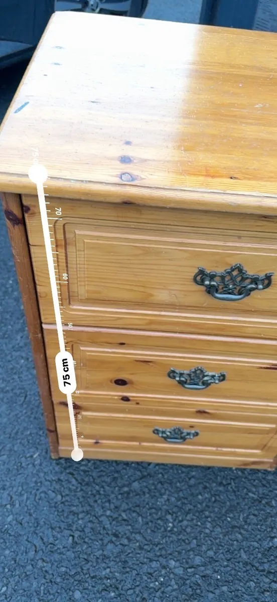 Bedside lockers - Image 2