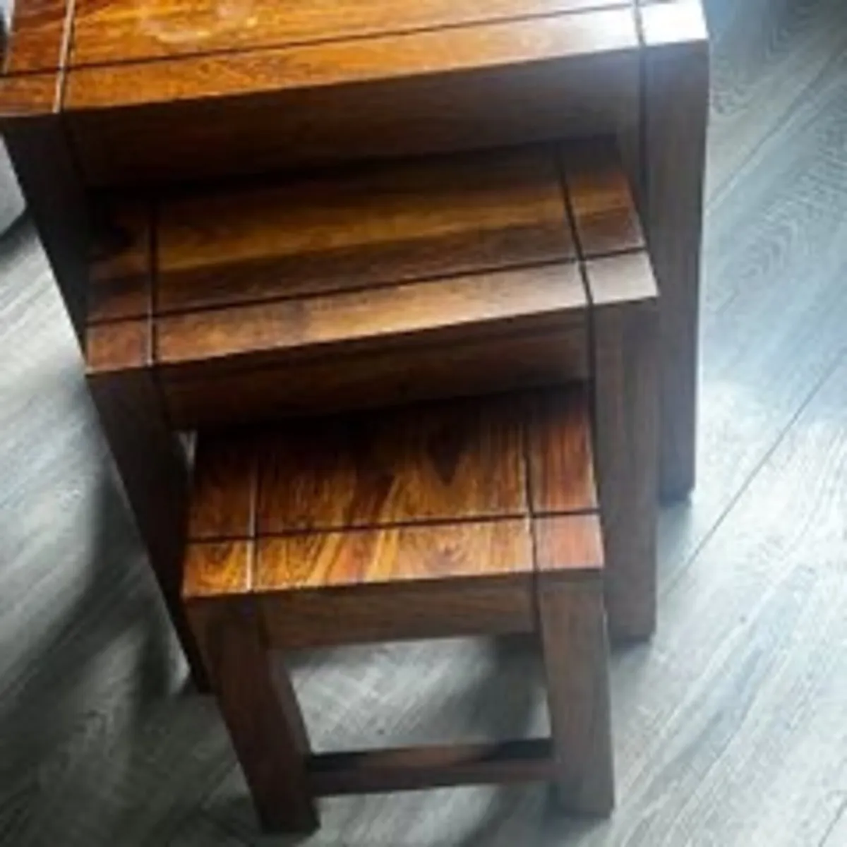 Nest of table