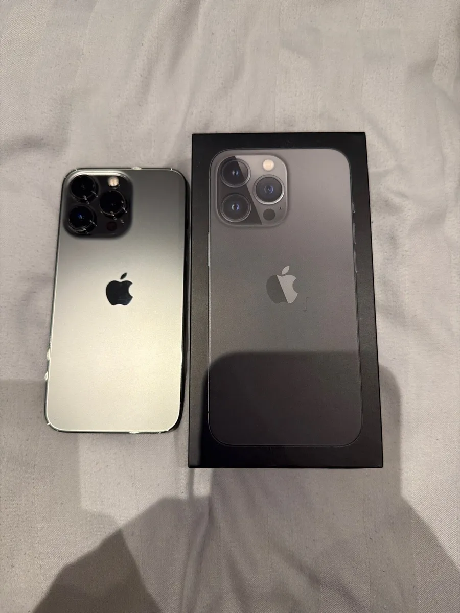 iPhone 13 Pro - Image 1