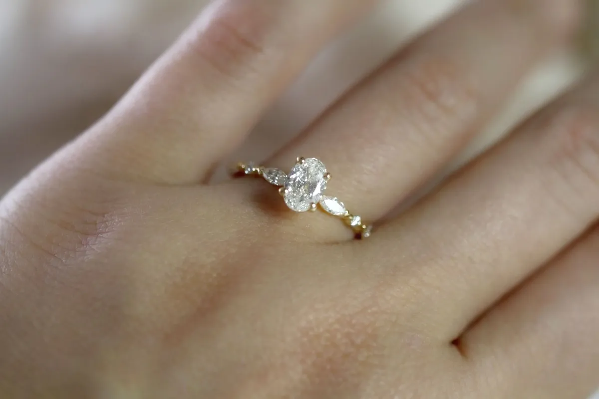 Engagement Ring - 1.5ct Diamond - 18K Yellow Gold - Image 2