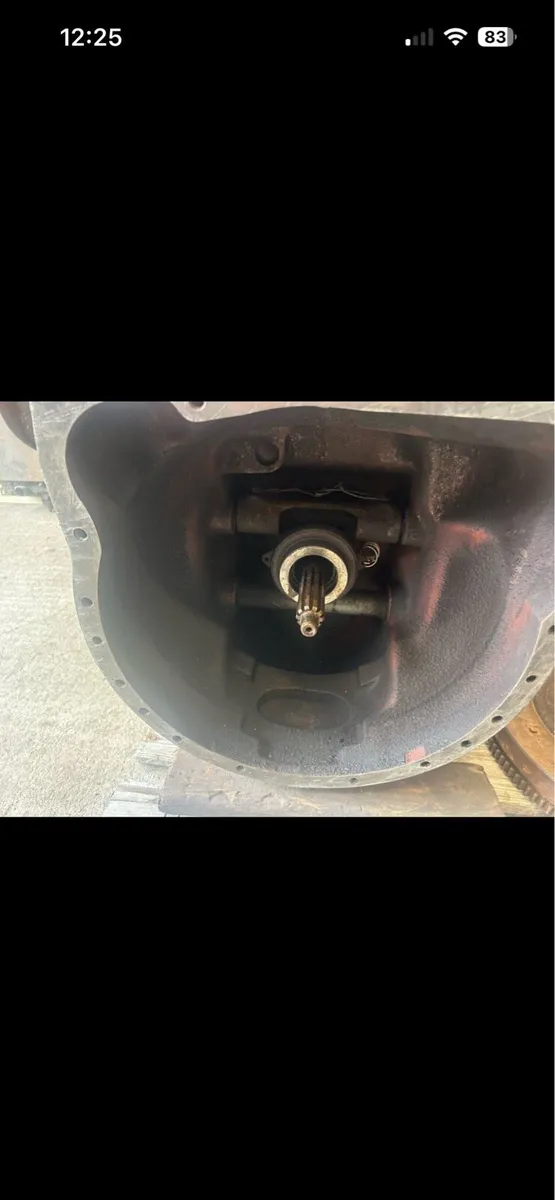 Single clutch gearbox MF 35 or 135 - Image 1