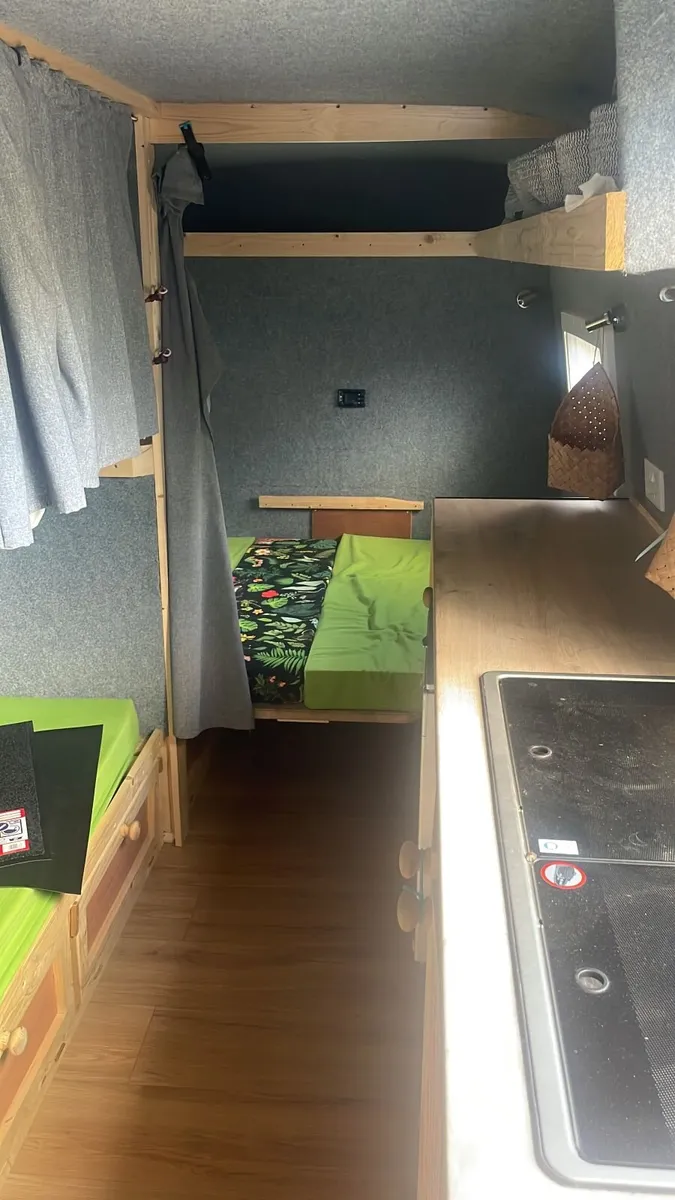 Renault master 2011 converted camper van - Image 4