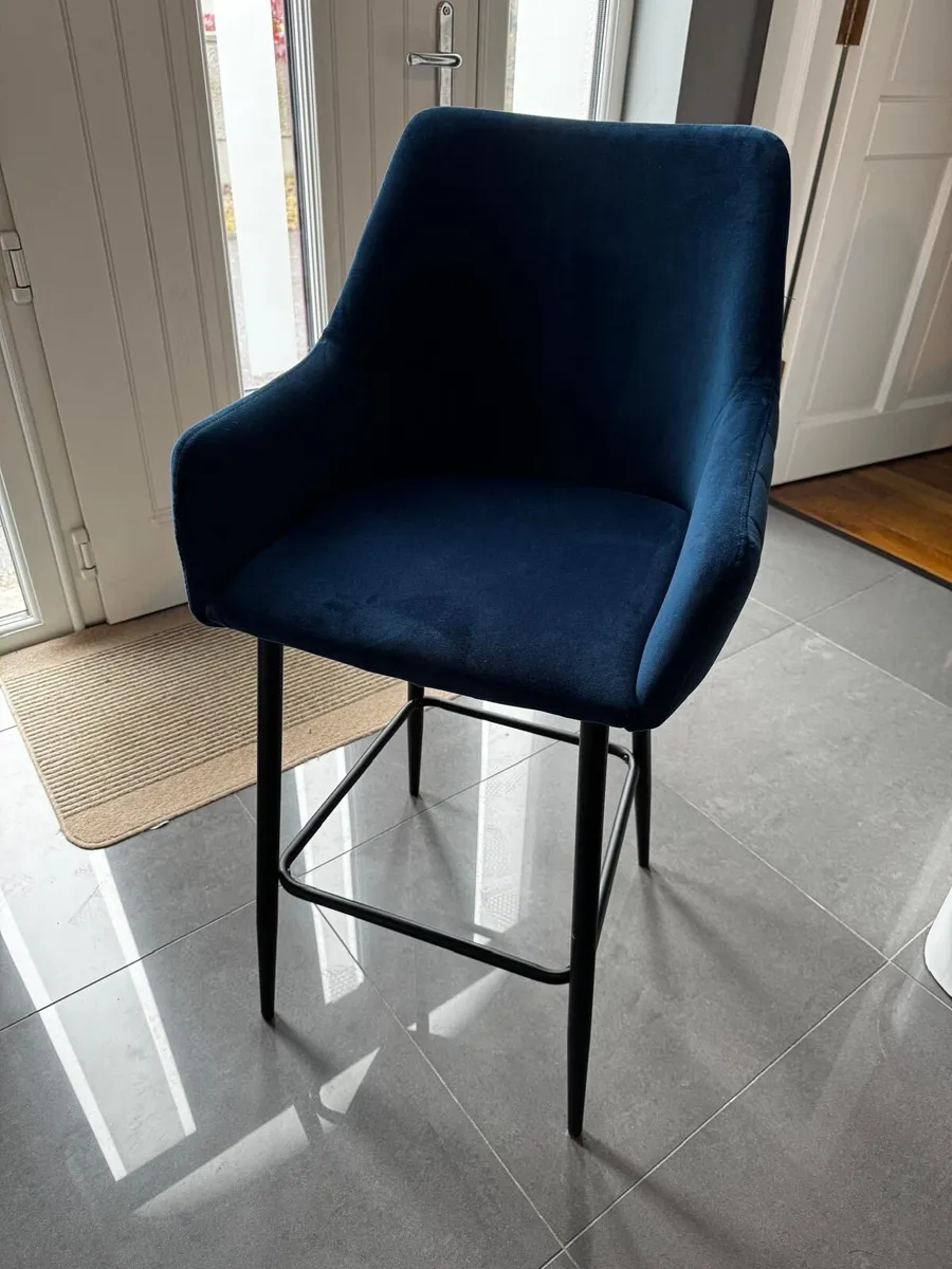 Jules Bar Stool - Image 1