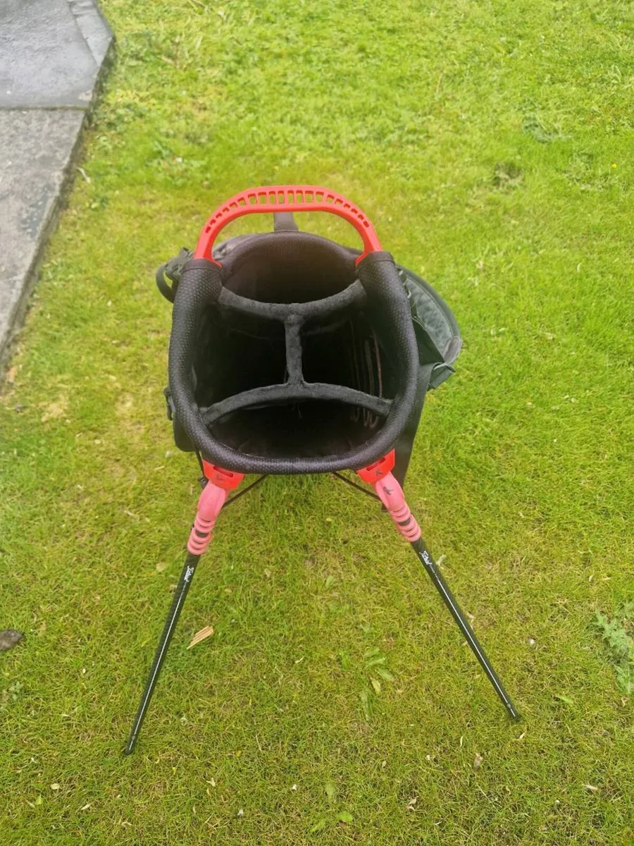 Titliest Stand Bag - Image 2
