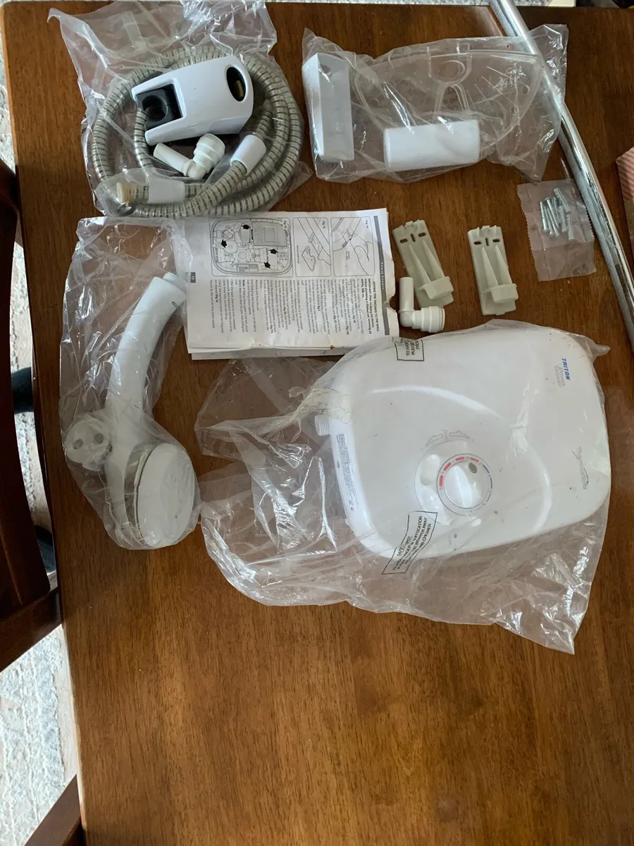 Triton shower