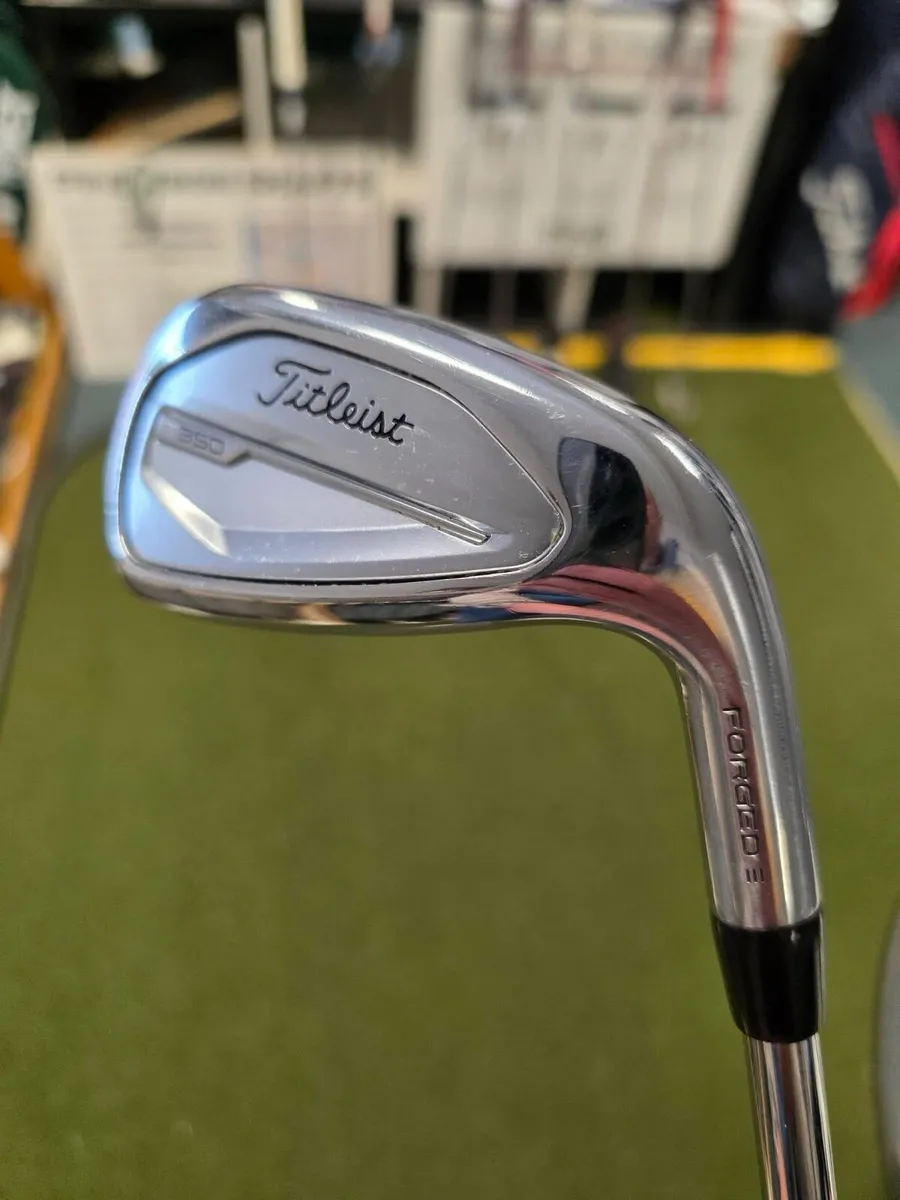 Titleist T350 Irons - Image 4