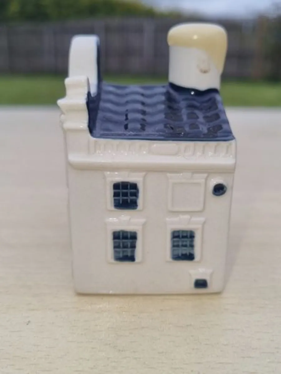 KLM Delft Blue ceramic collector's house number 90 - Image 2