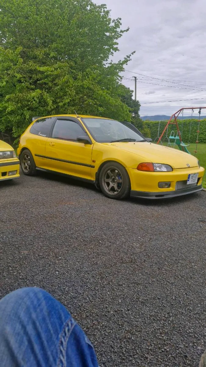 Honda civic - Image 1