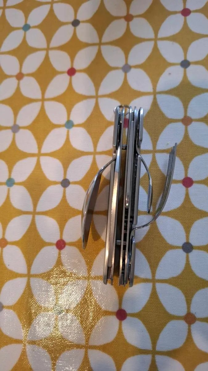 Crivit Foldable Cutlery Set - Image 1