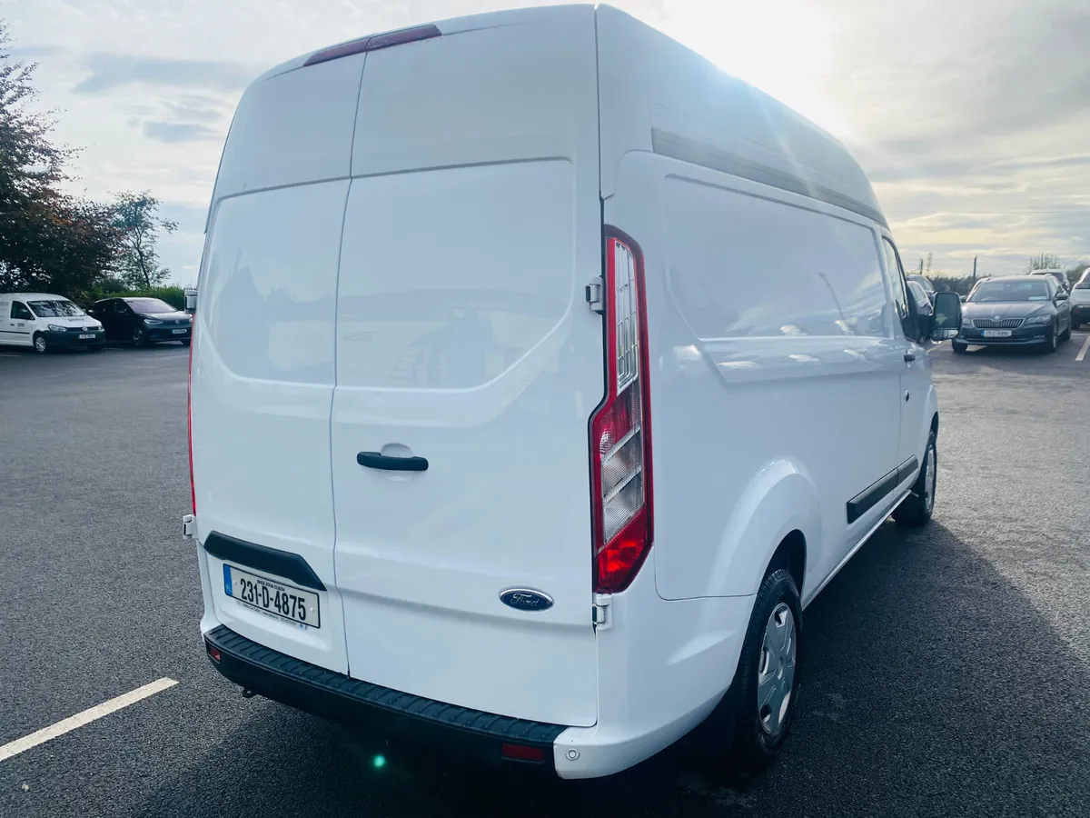 FORD TRANSIT CUSTOM LWB HIGH. ROOF 2023 (231) - Image 4