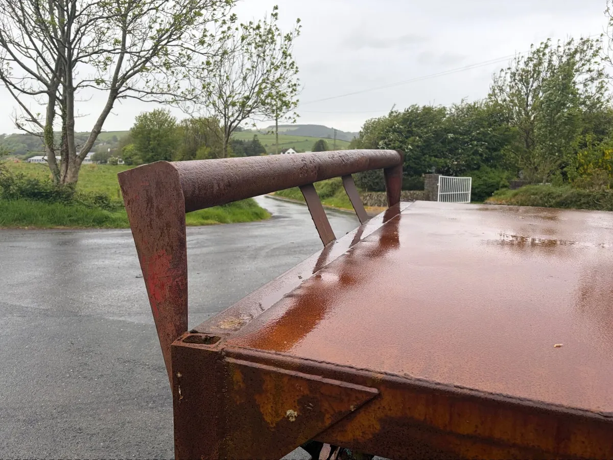 Bale Trailer 30FT Oil Brakes Commercial Axles - Image 2
