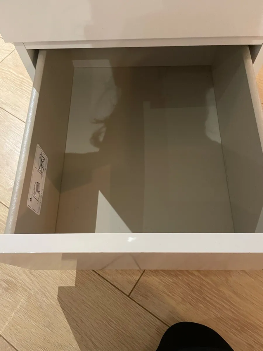 Malm chest of 2 drawers - Image 3