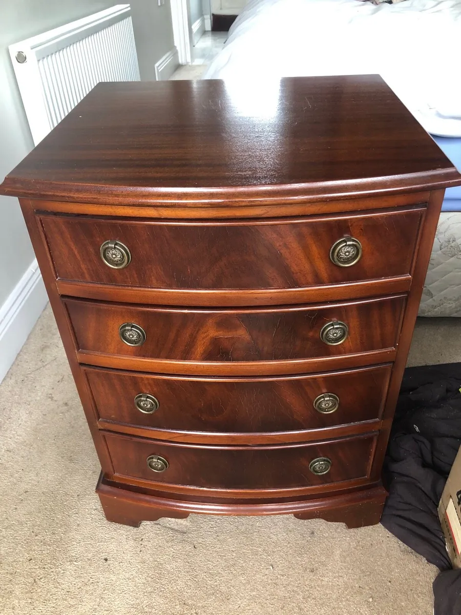 Chest of drawers - Image 2