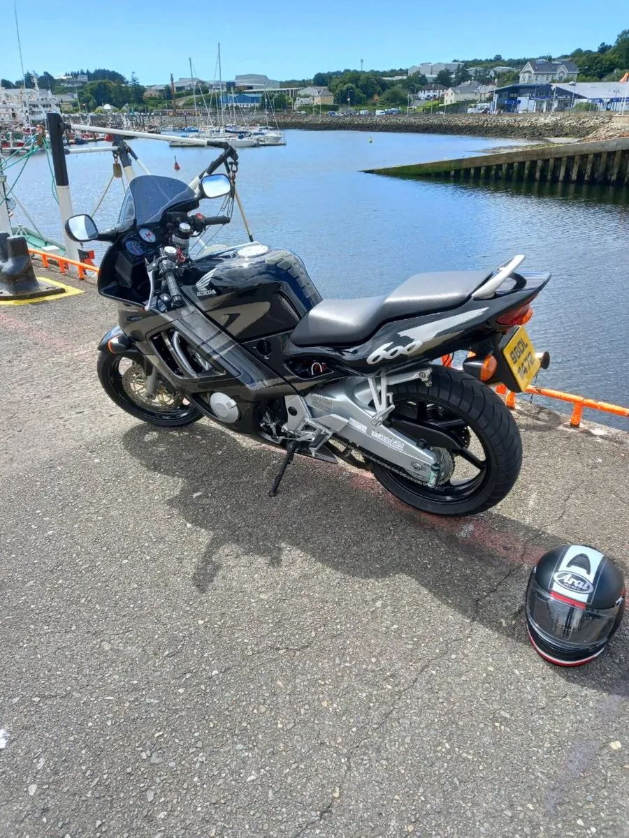 CBR 600F - Image 1