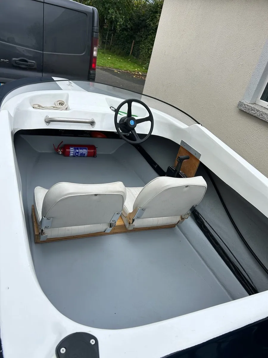 13ft Speed Boat - Image 4
