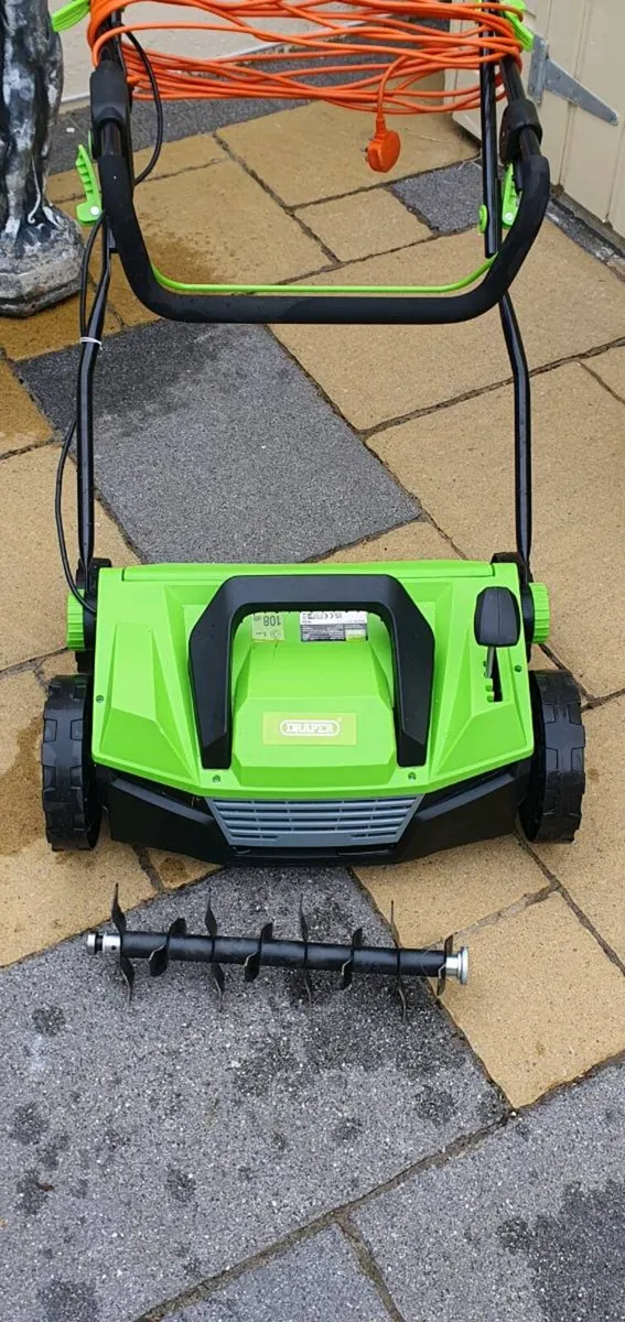 Draper 2 in one electric Aerator and Scarifier - Image 1