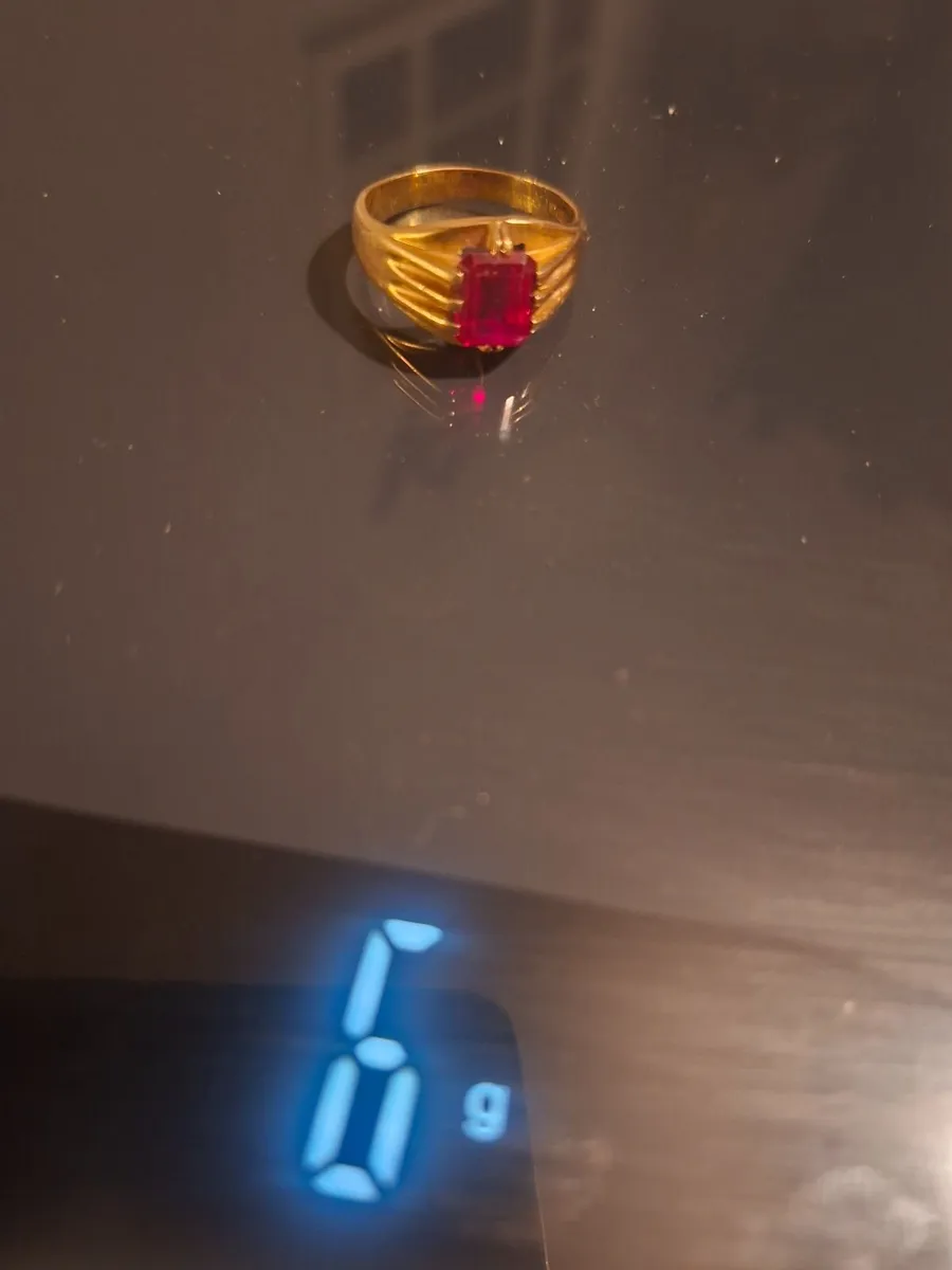 9ct heavy ring - Image 2