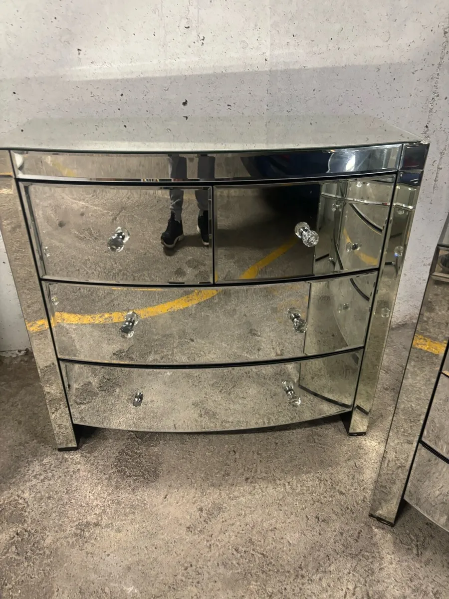 Bow Fronted Mirrored Glass Chest and lockers - Image 4