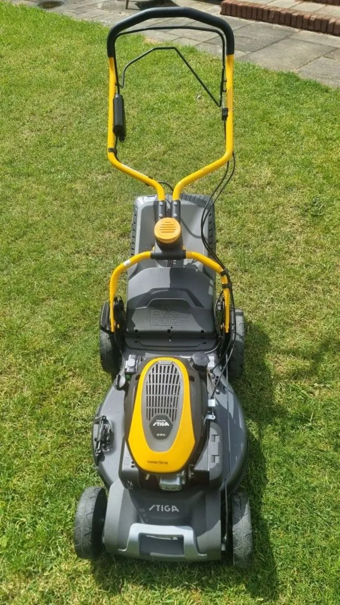 New Stiga combi 753se lawnmower - Image 4
