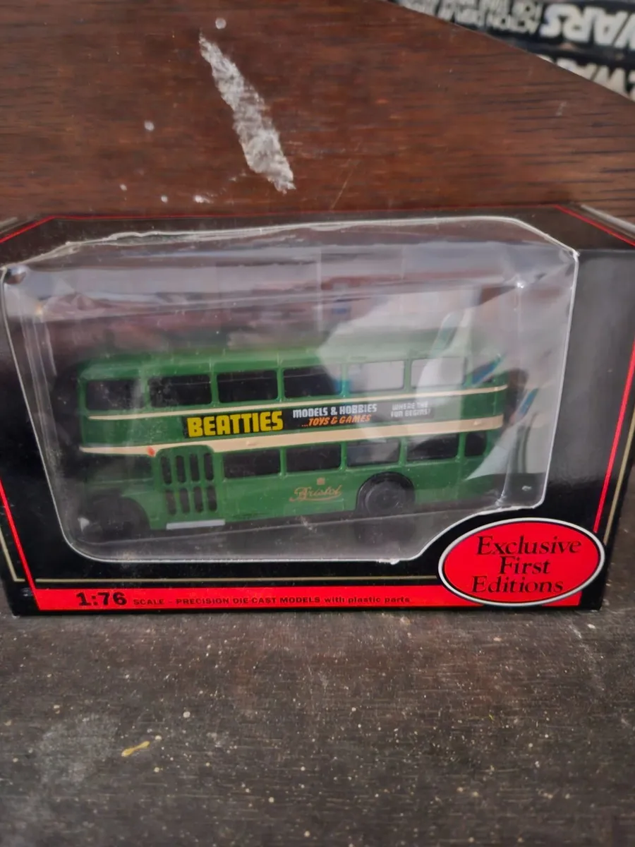 Corgi Bus - Image 1
