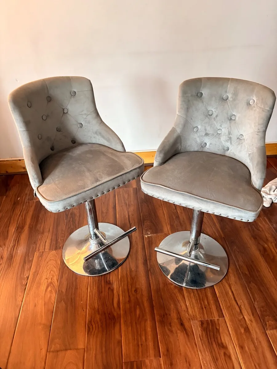 Kitchen Adjustable high stools - Image 3