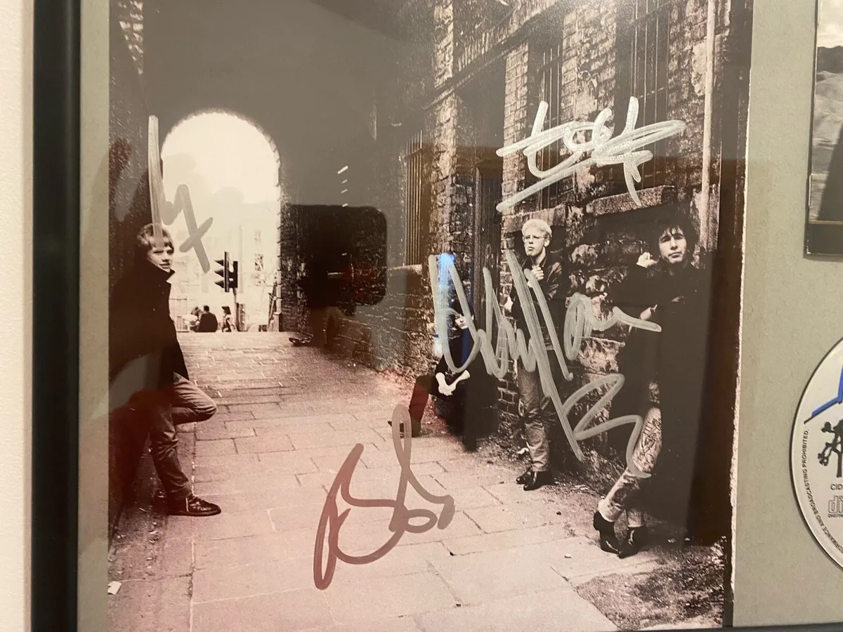 U2 picture - Image 3