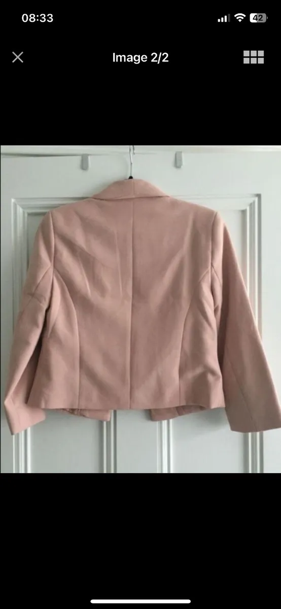 New Look blush pink crop blazer with a shawl colla - Image 2