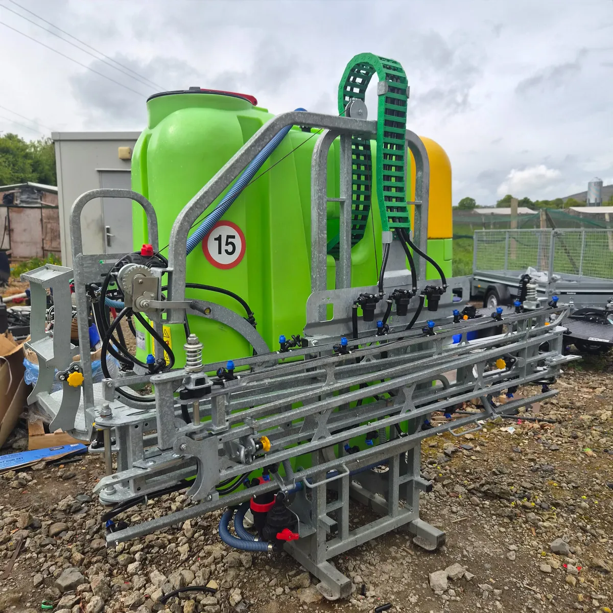 Tolmet sprayer - Image 3