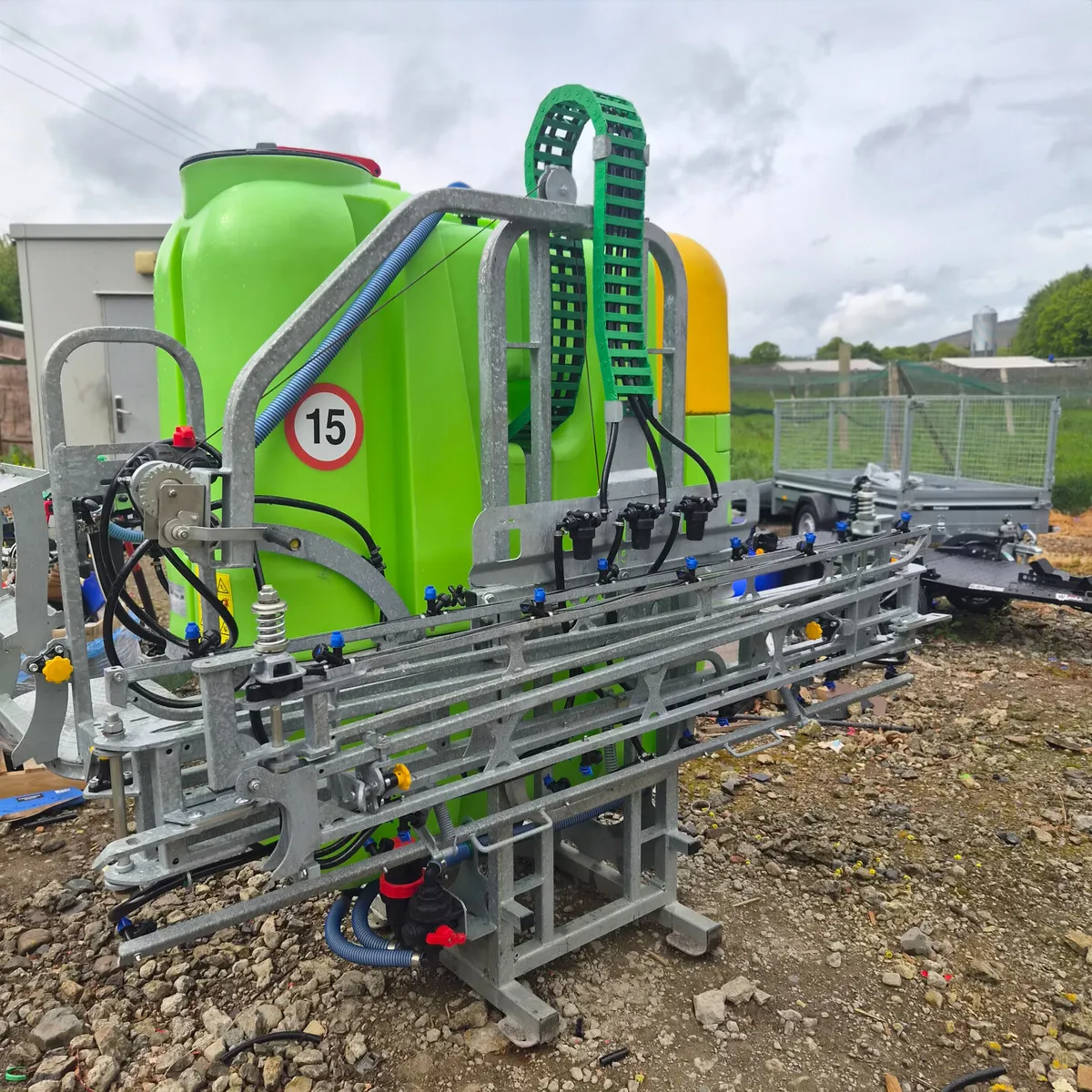 Tolmet sprayer - Image 4