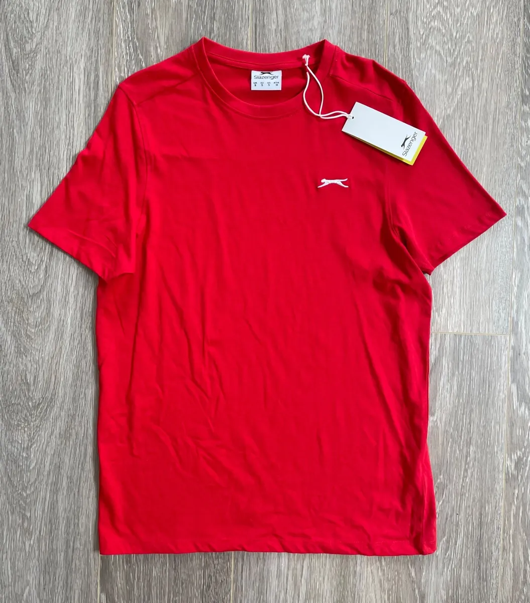 NEW Slazenger plain red men's t-shirt Small - Image 1