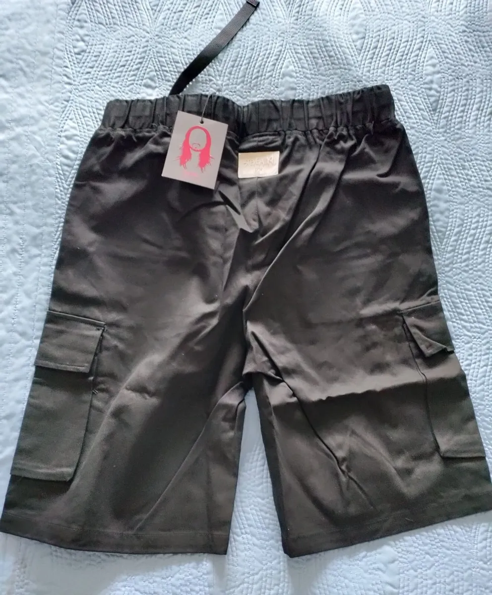 SikSilk X Steve Aoki Cargo shorts L New - Image 3