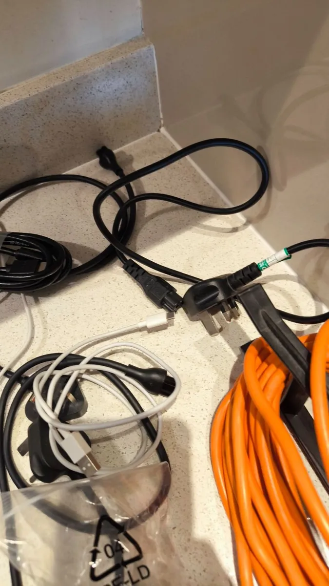 Mixed Cable & Adapter Bundle – Extension 15m - Image 3