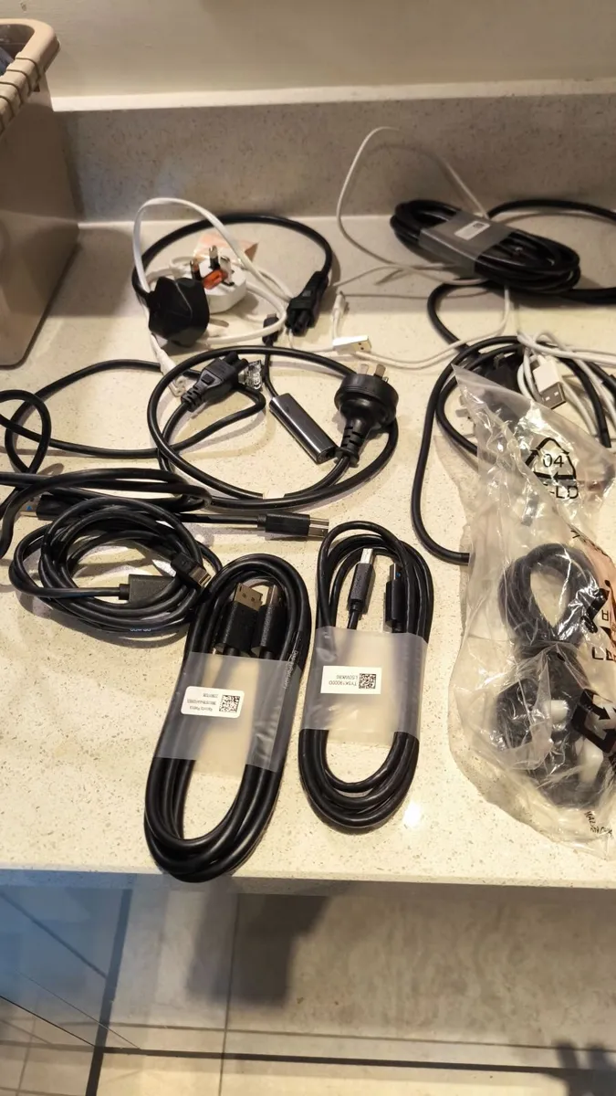 Mixed Cable & Adapter Bundle – Extension 15m - Image 4