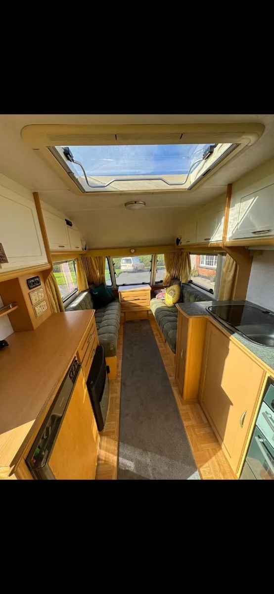Caravan - Image 3