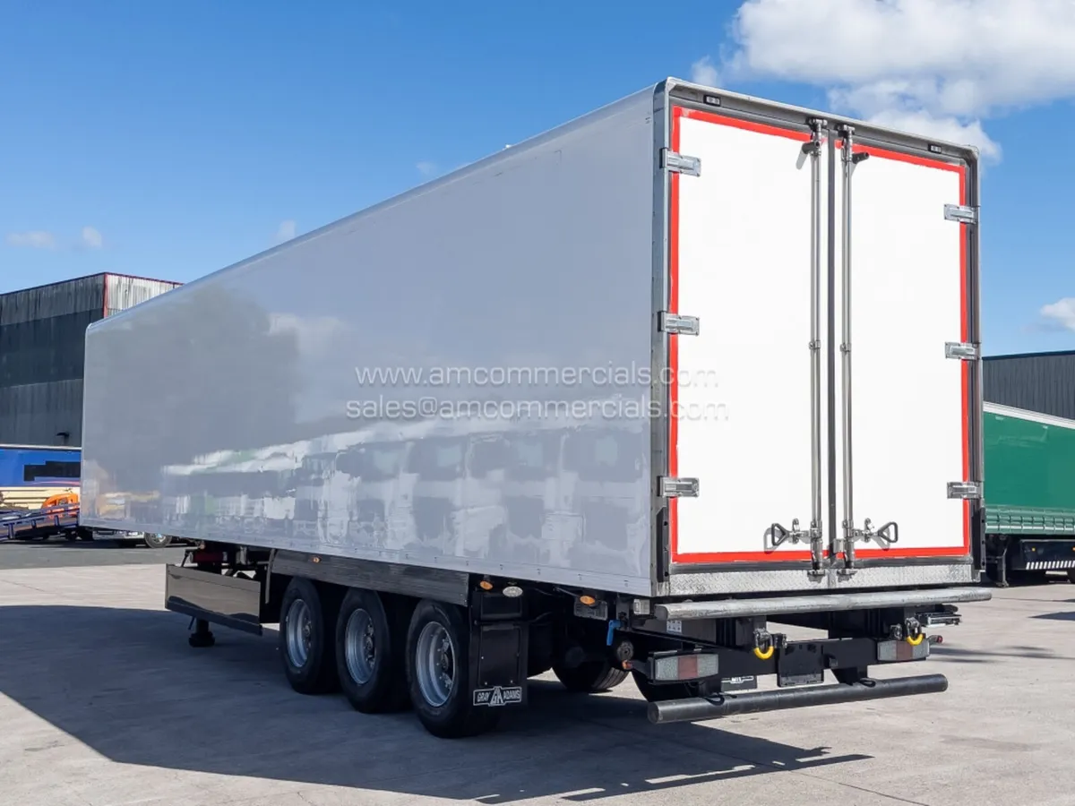 2019 GRAY & ADAMS MULTI-TEMP FRIDGE TRAILER - Image 4