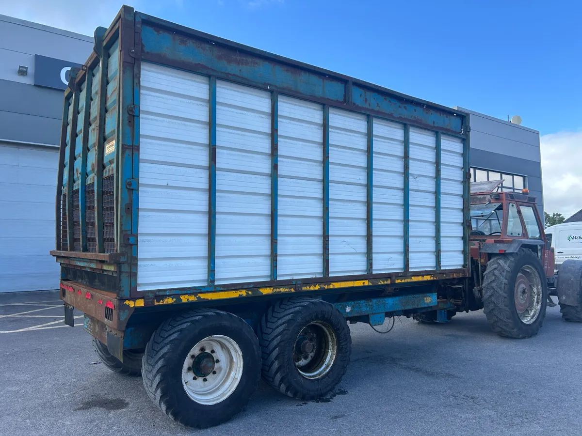 Donnelly 16ft Silage Trailer - Image 2