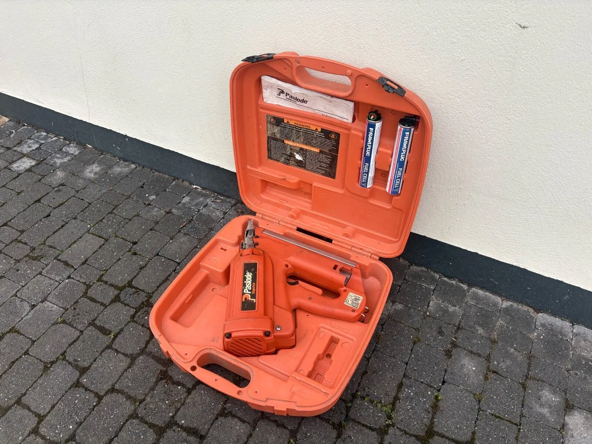 Paslode Impulse Nail Gun - Image 1