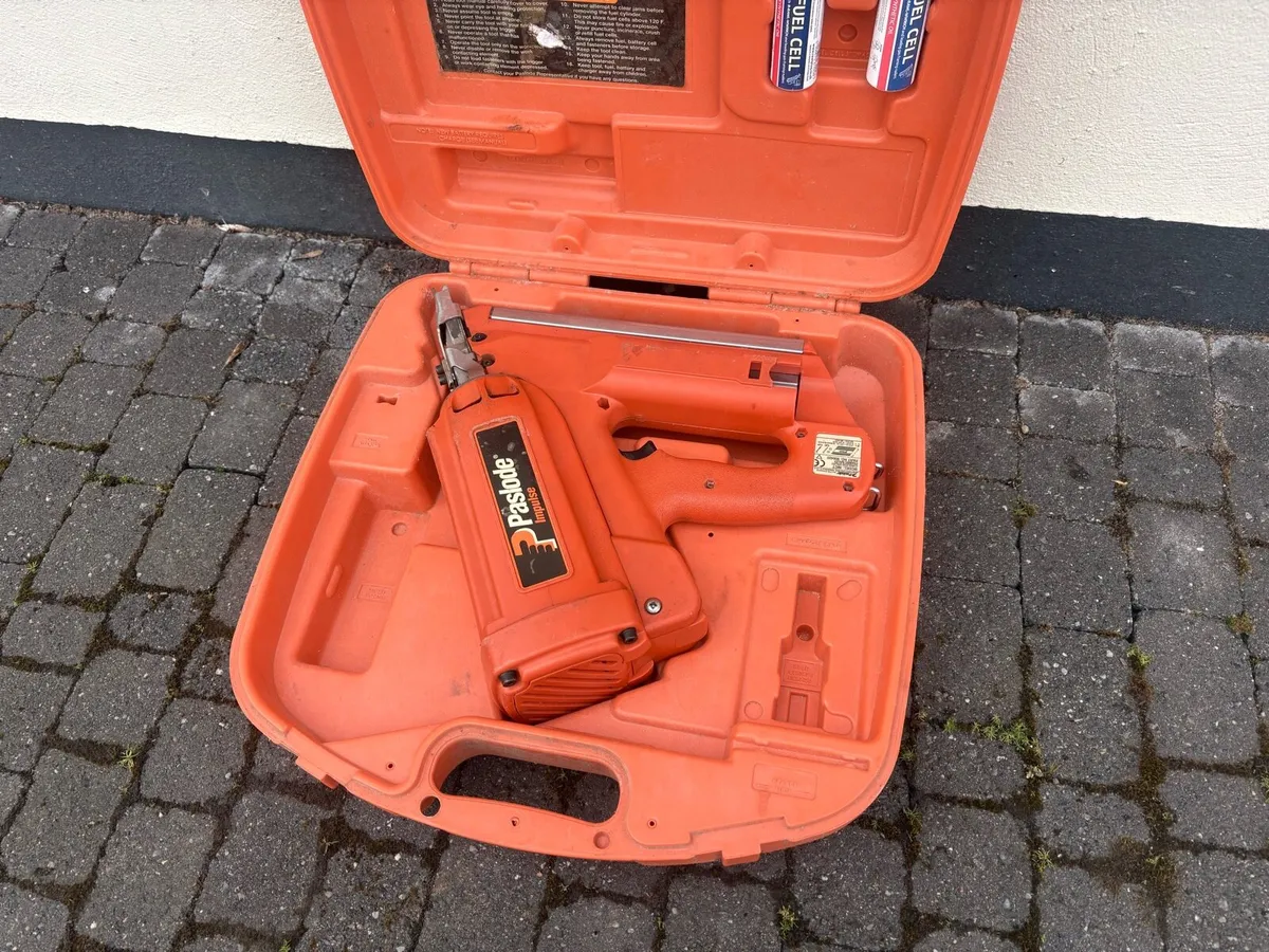 Paslode Impulse Nail Gun - Image 2
