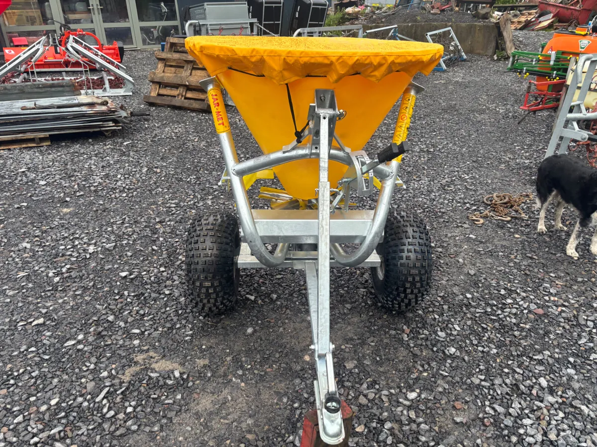 New Jarmet Quad Fertiliser Spreader - Image 4